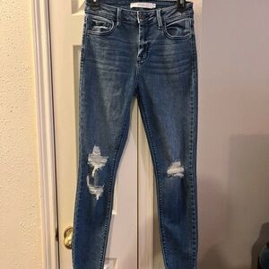 Stylish High Rise Distressed Blue Jeans Skinny Comfy Stretchy Size 26 or Size 4